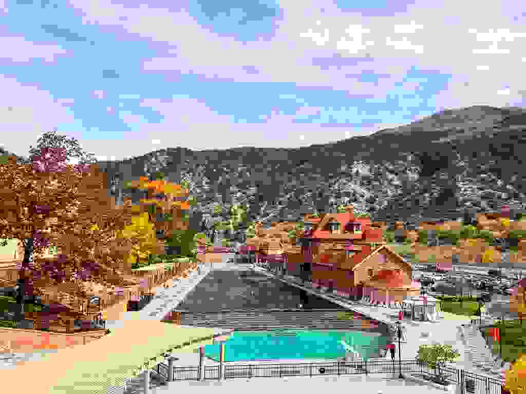 Glenwood Hot Springs Resort Spa